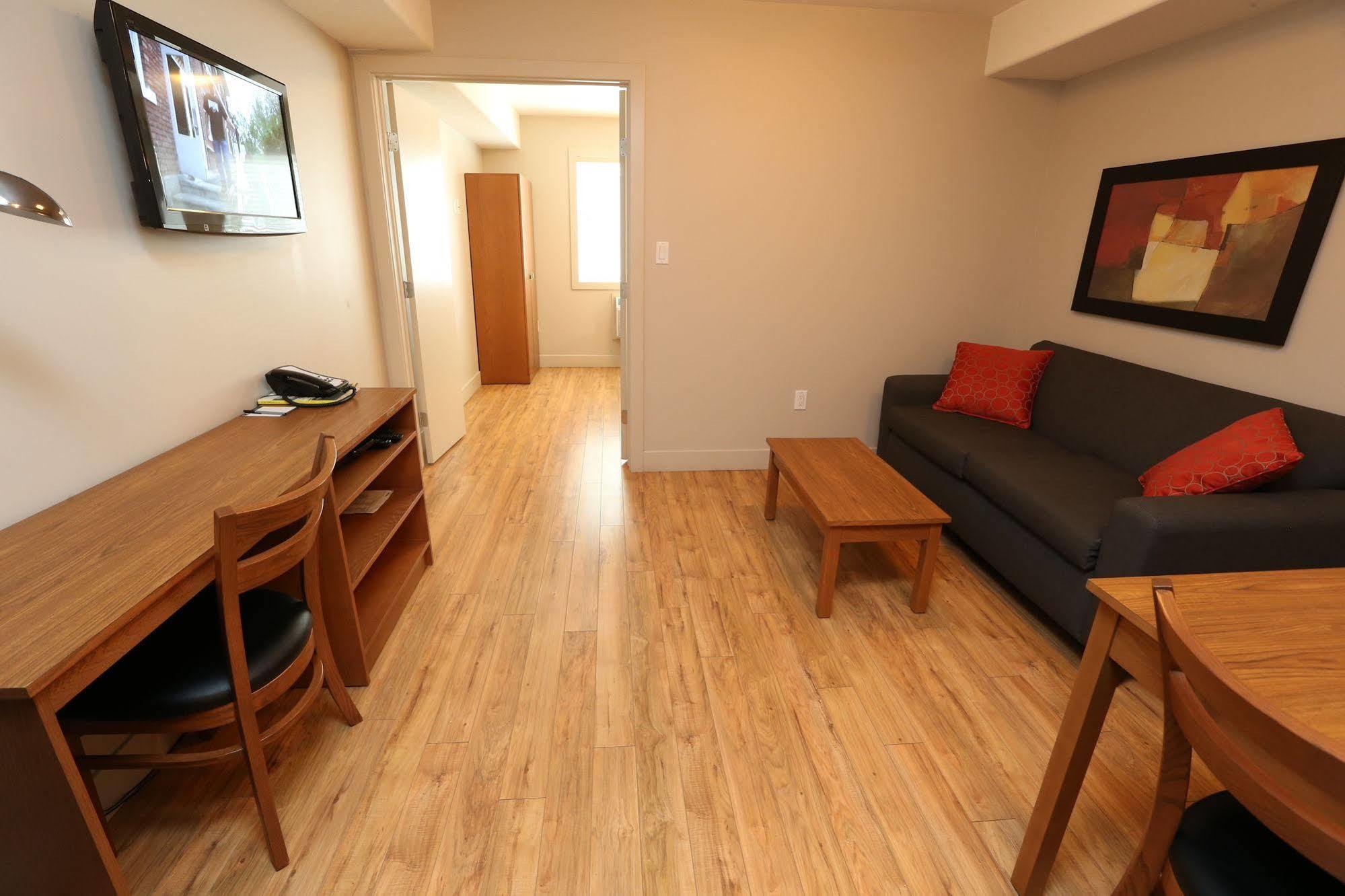 Platinum Residences Fort Mcmurray Luaran gambar