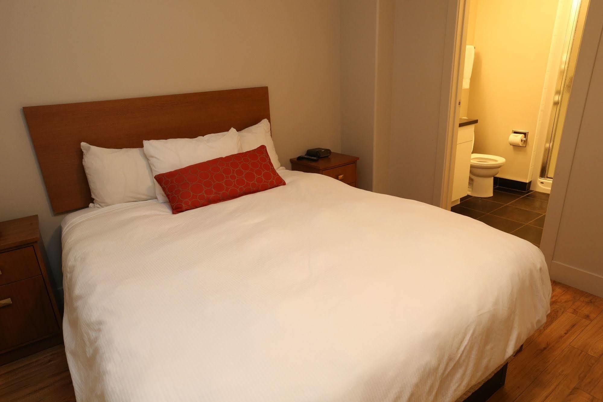 Platinum Residences Fort Mcmurray Luaran gambar